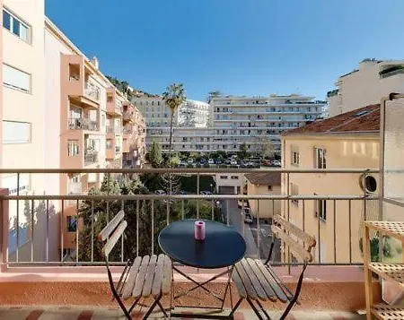 Le Magellan شقة